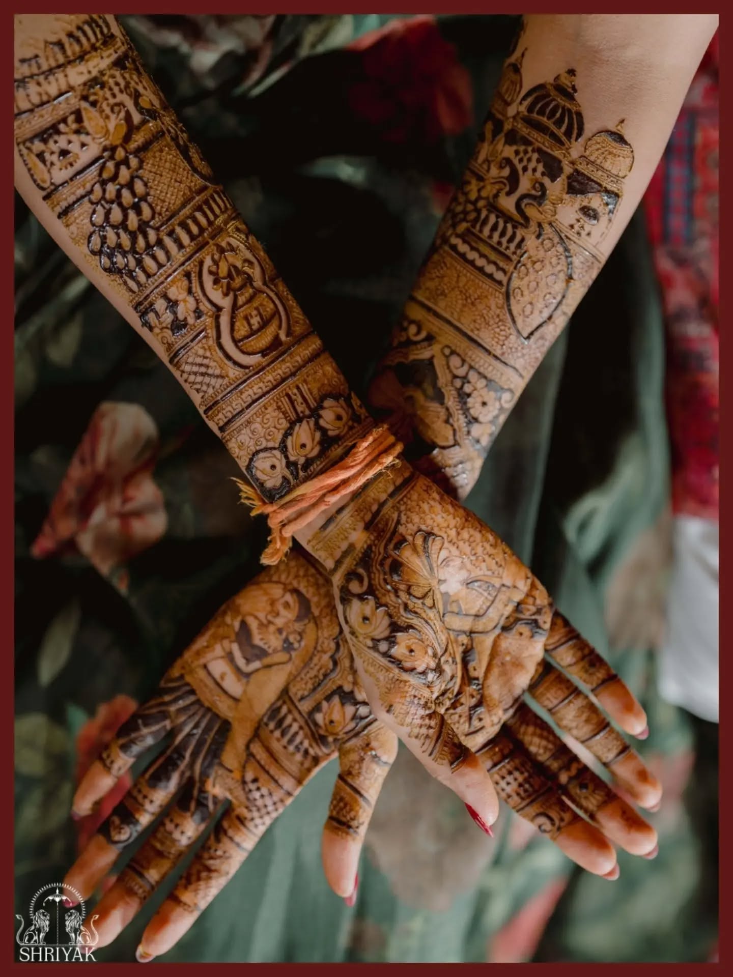 Green was definitely Nikhila’s colour ✨
In her beautiful lehenga, soaking in every little bit of her mehendi day.
.
.
#mehendi #mehendiceremony #weddingphotographer #mehendiphotography #bridalmehendi